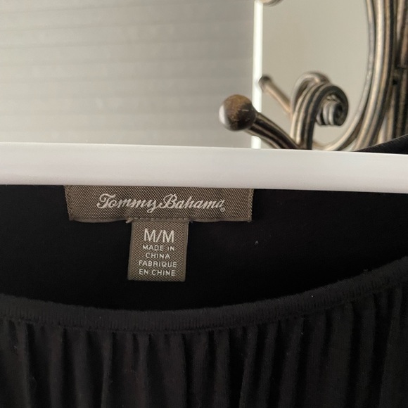 Tommy Bahamas drees versatile and fun - Picture 5 of 5